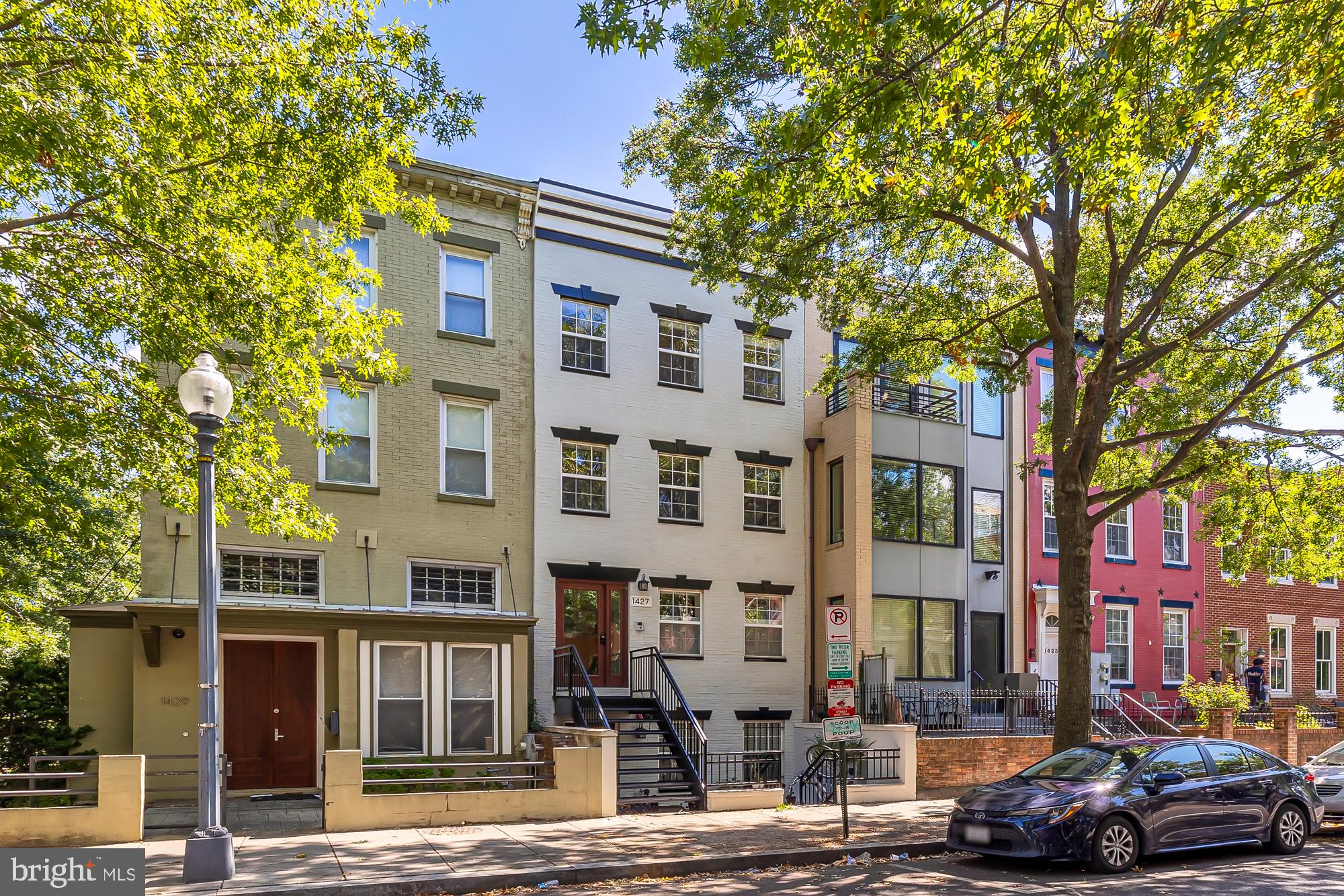 1427 5TH STREET NW Unit: 3