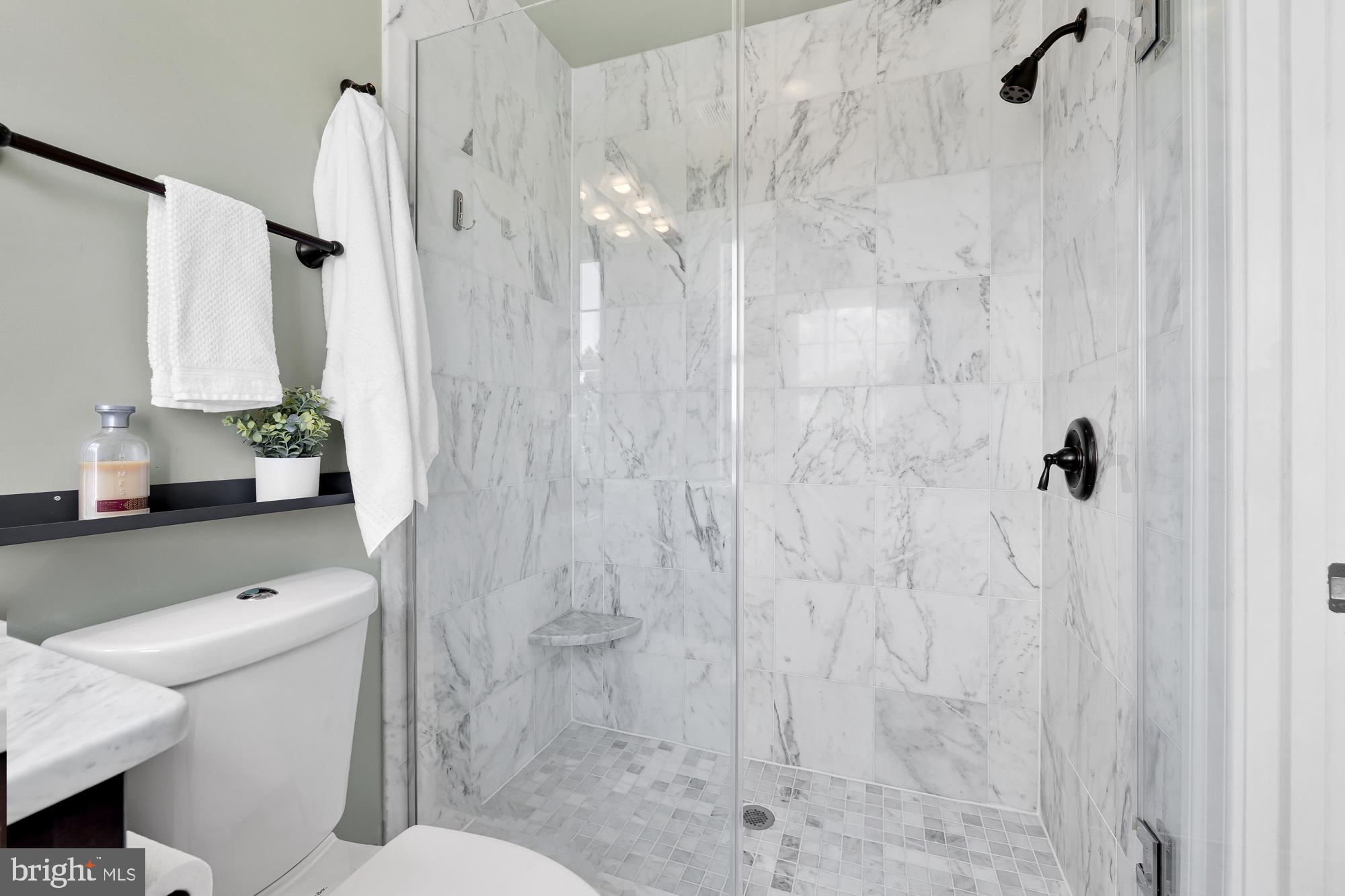 1427 5TH STREET NW Unit: 3