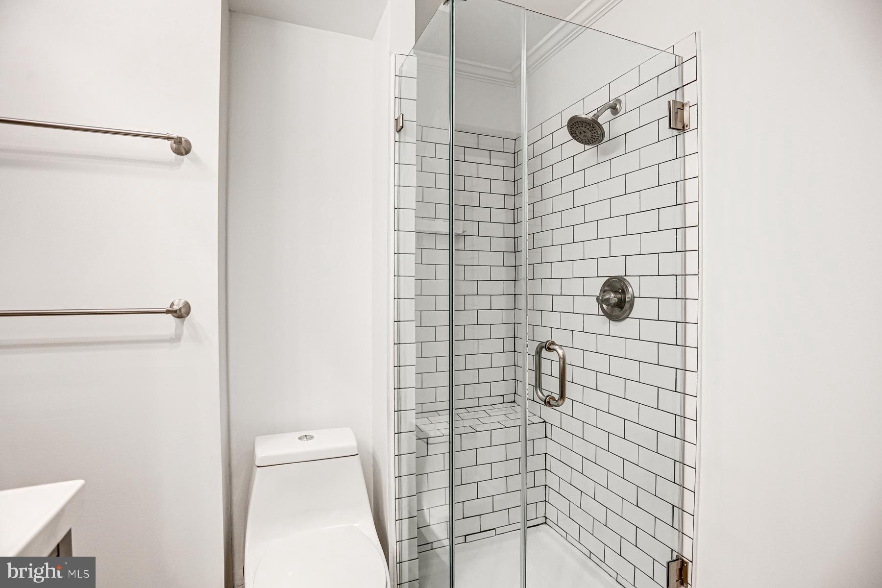 1900 S STREET NW Unit: 101
