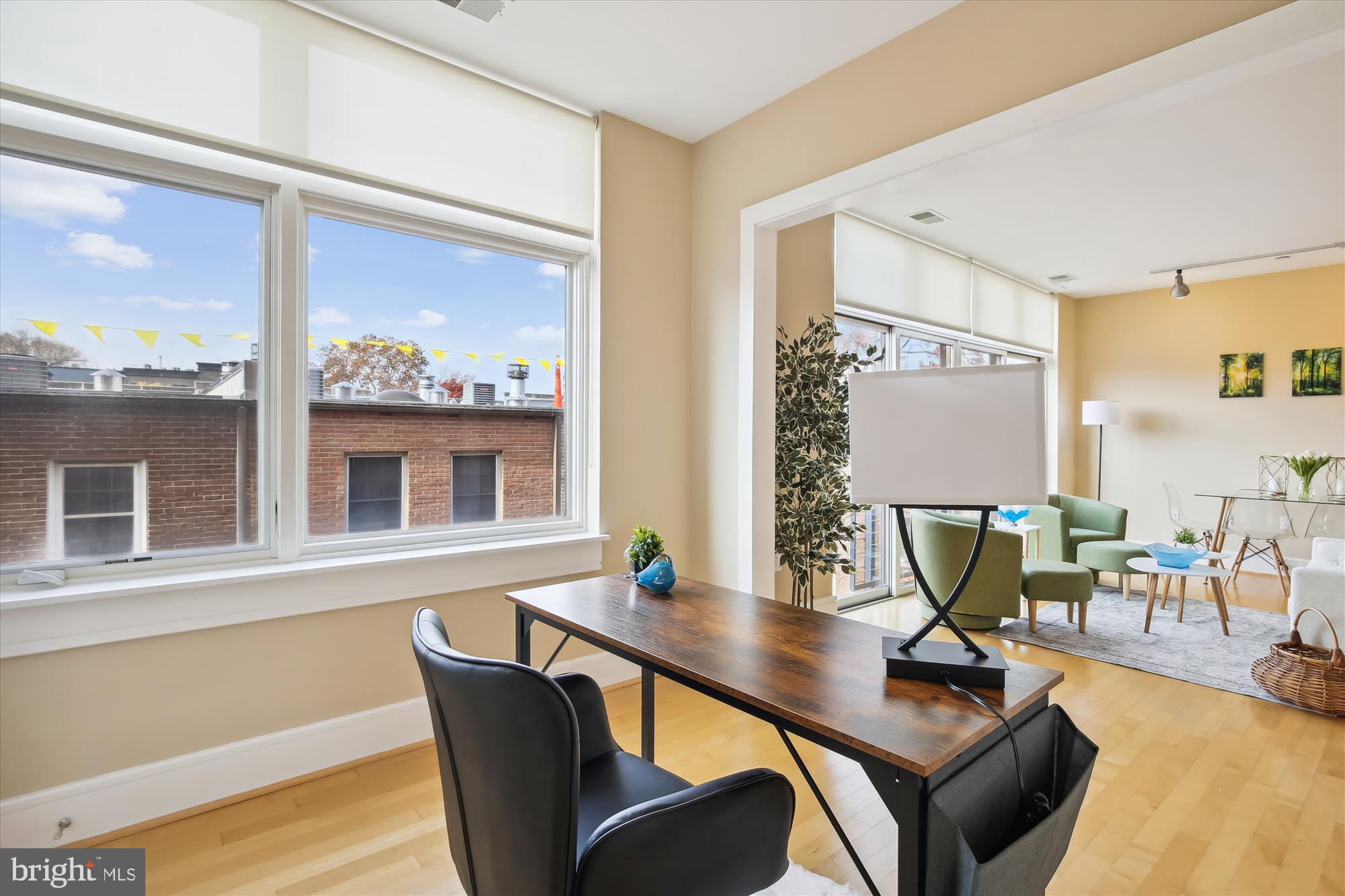 1654 Euclid STREET NW Unit: 301