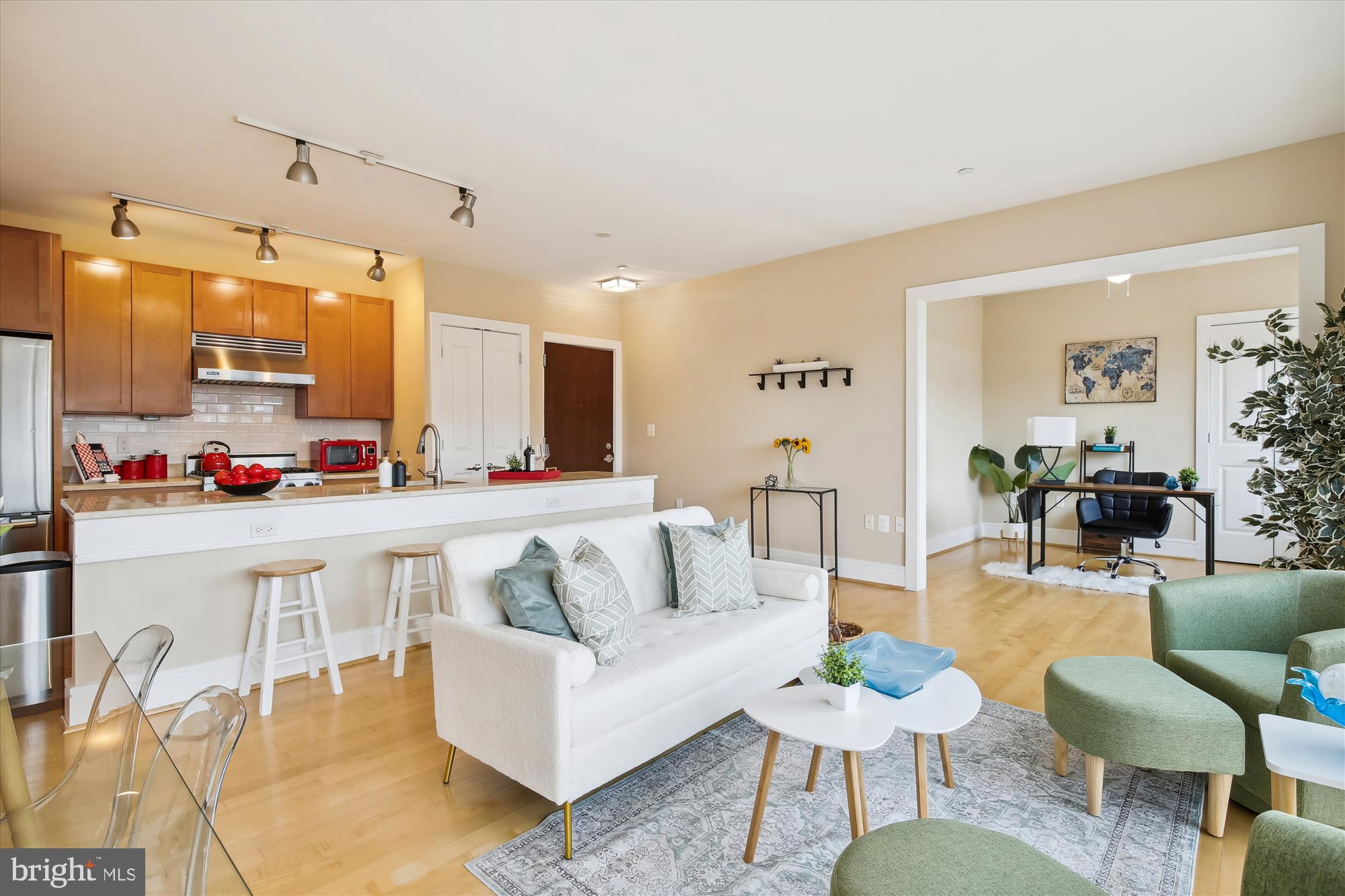 1654 Euclid STREET NW Unit: 301