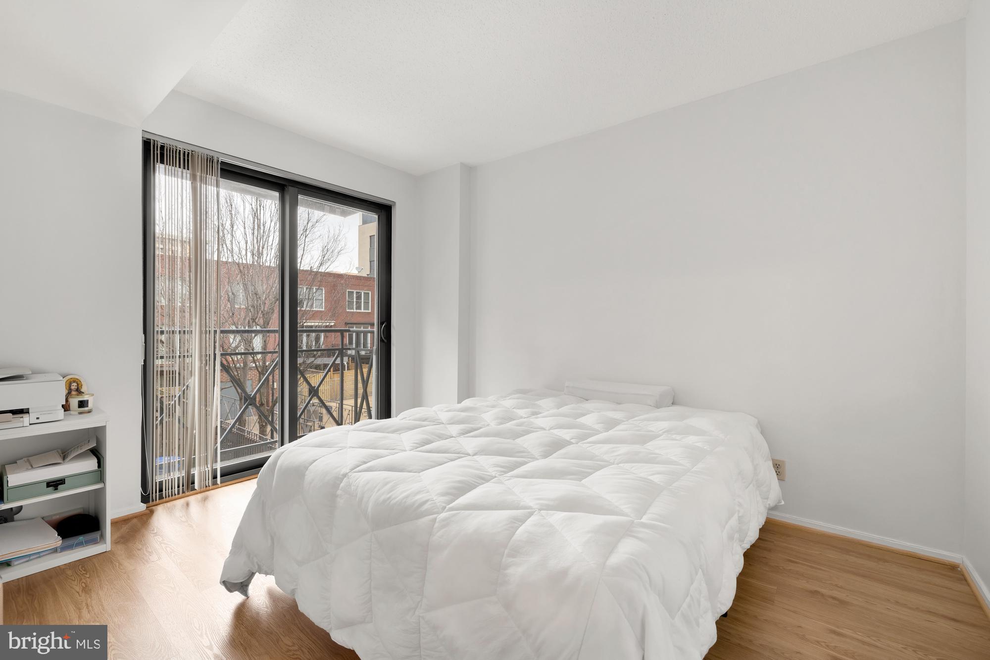 1401 17th Street NW Unit: 307