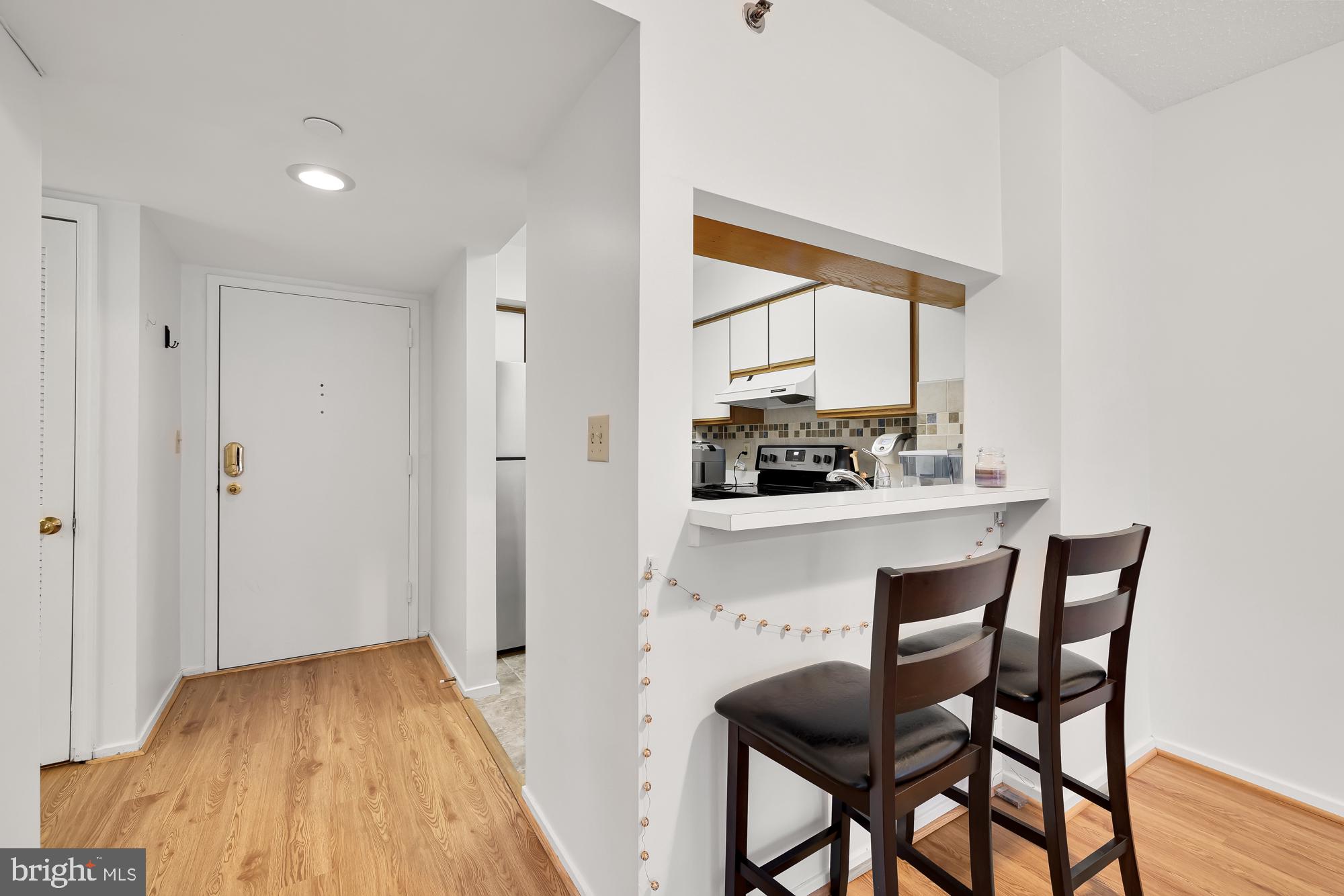 1401 17th Street NW Unit: 307
