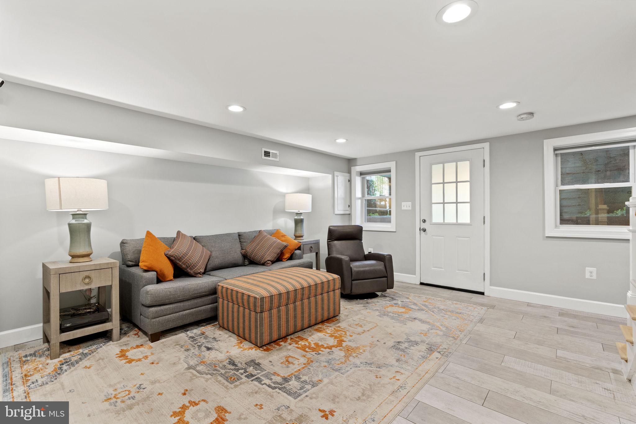 5125 New Hampshire Ave NW