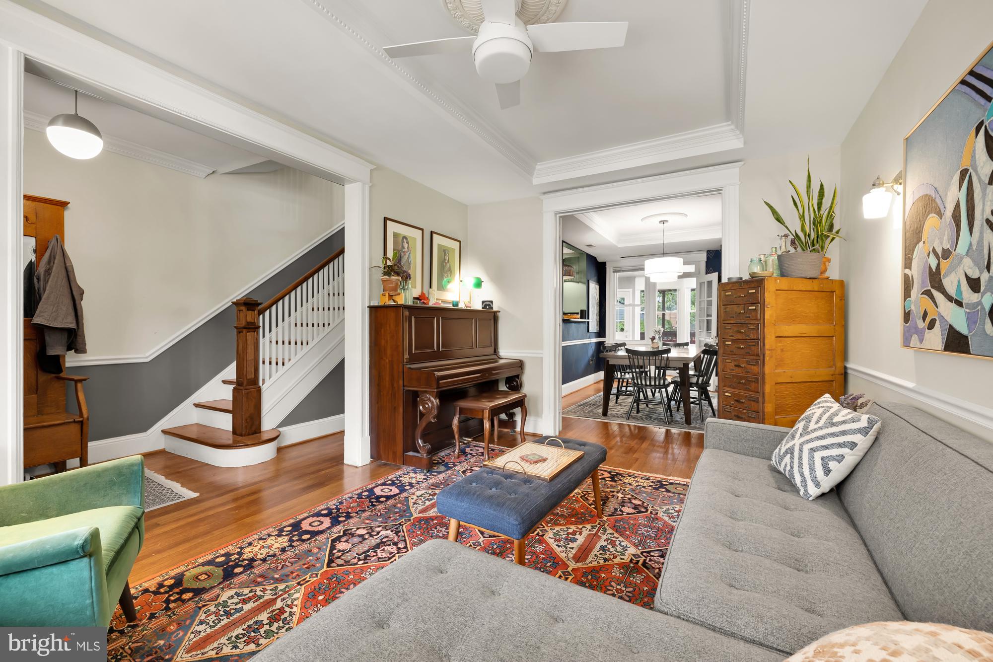 414 Crittenden St NW