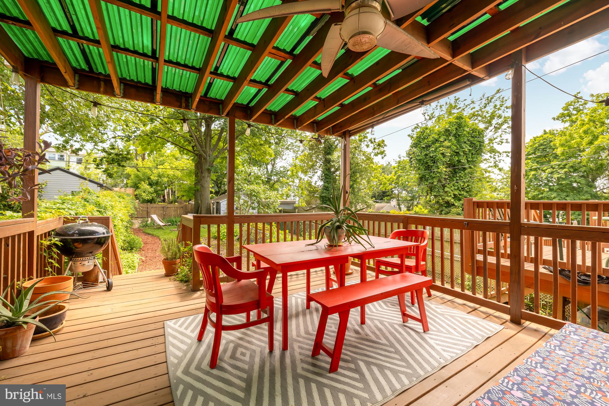 414 Crittenden St NW