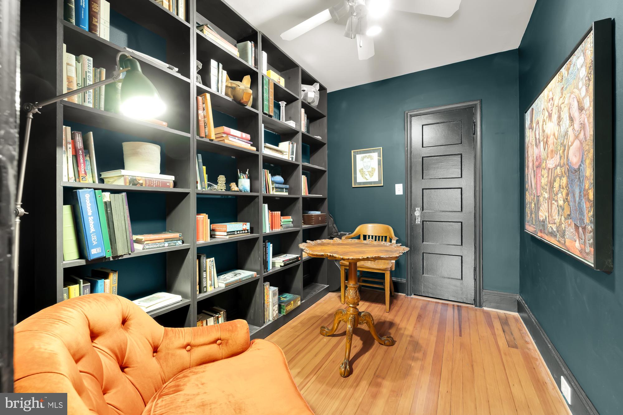 414 Crittenden St NW