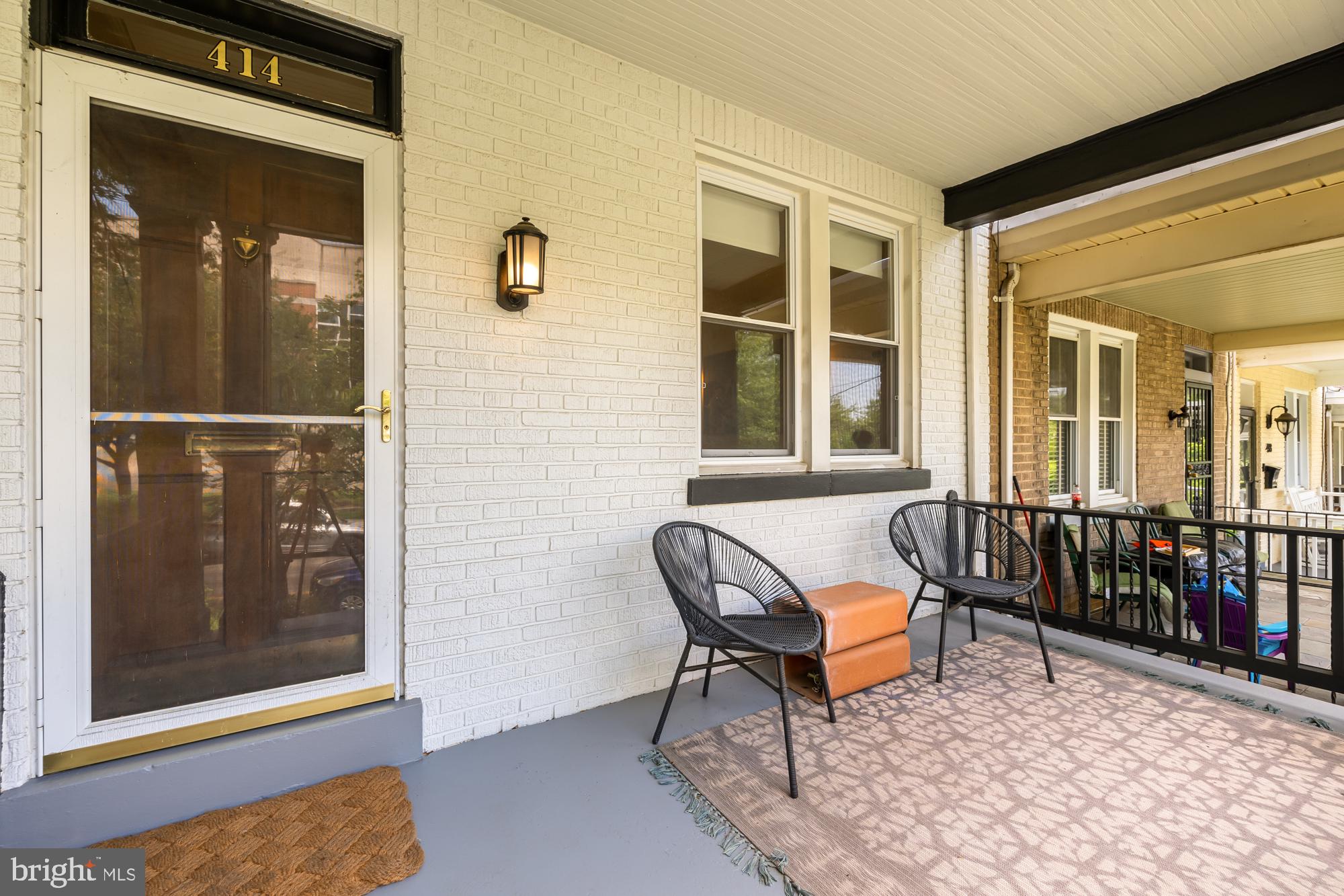 414 Crittenden St NW