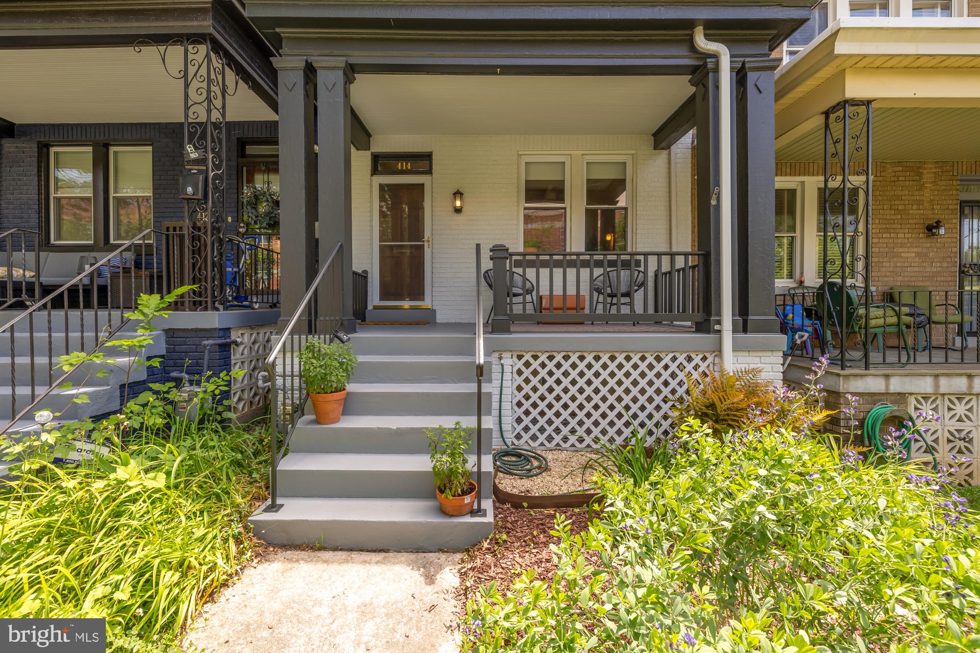 414 Crittenden St NW