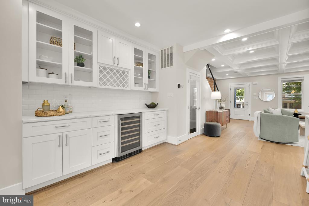 432 Emerson St NW
