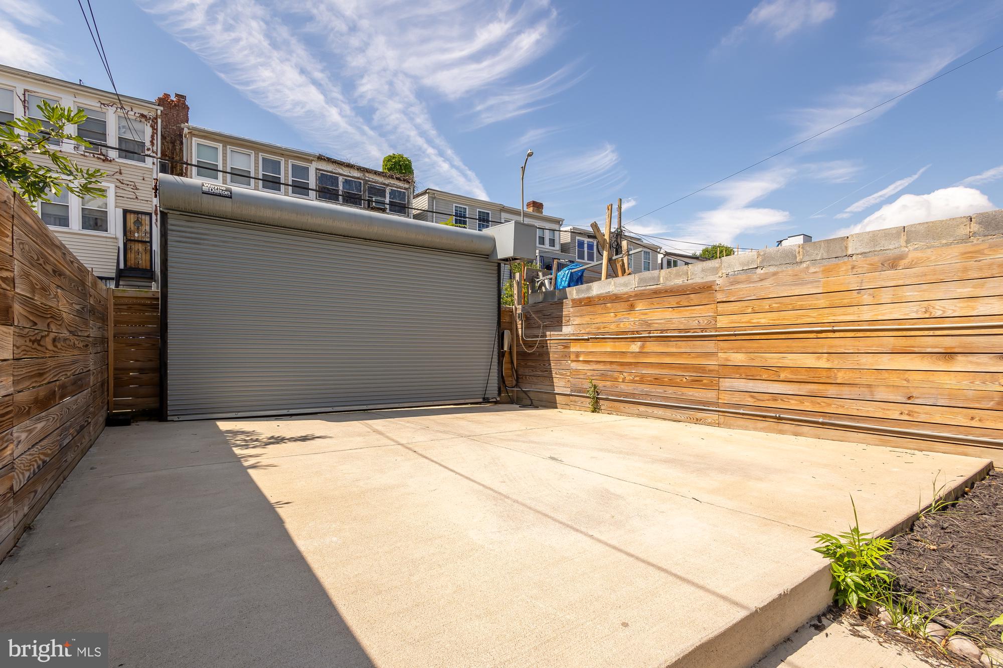 432 Emerson St NW