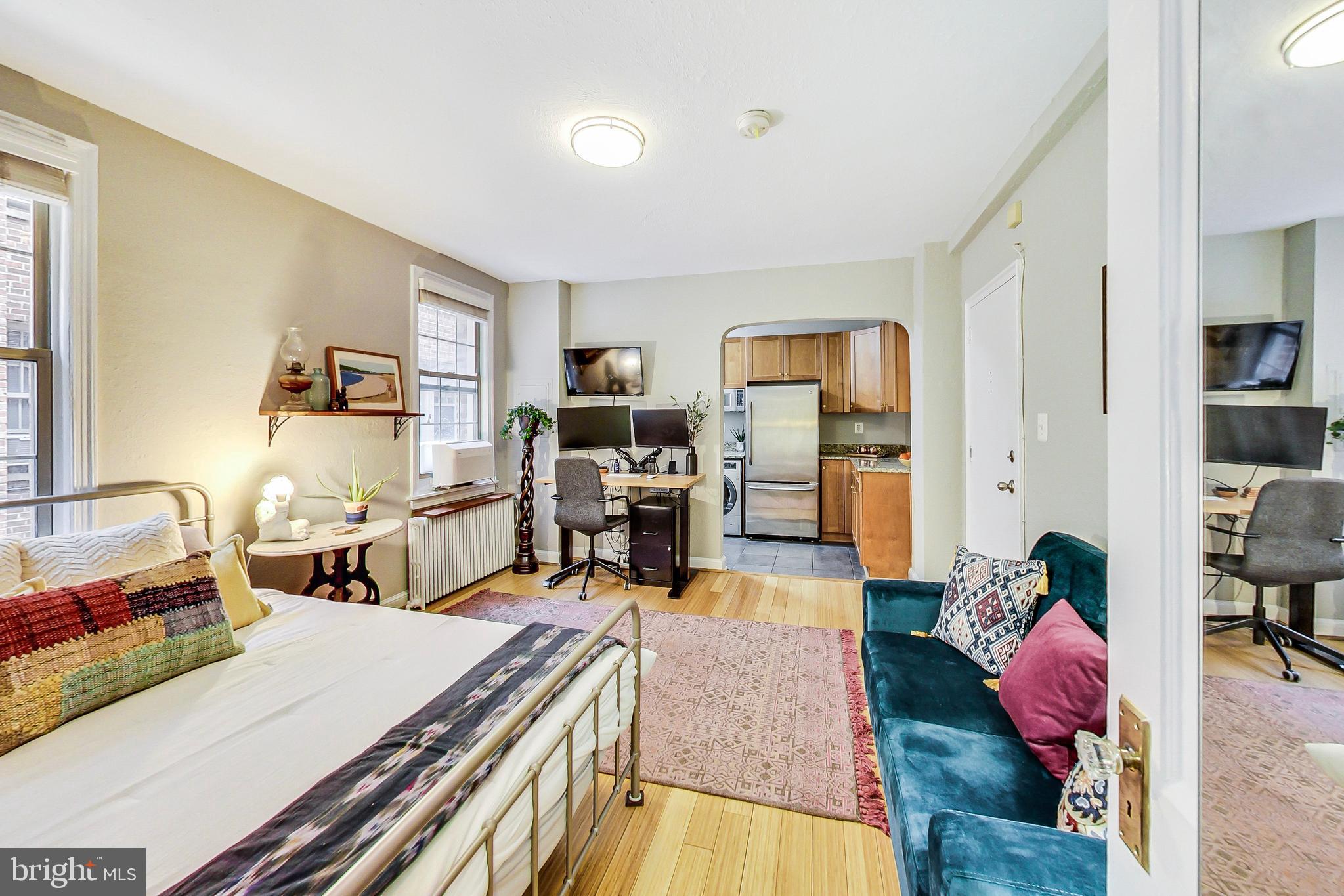 1441 EUCLID ST NW #105