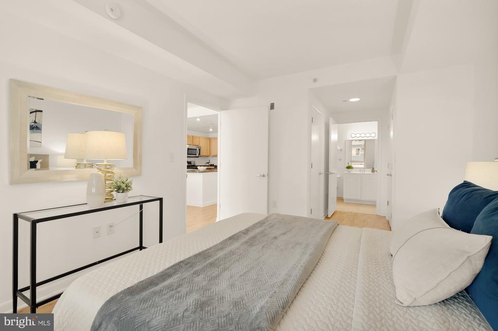 350 G St SW #N121