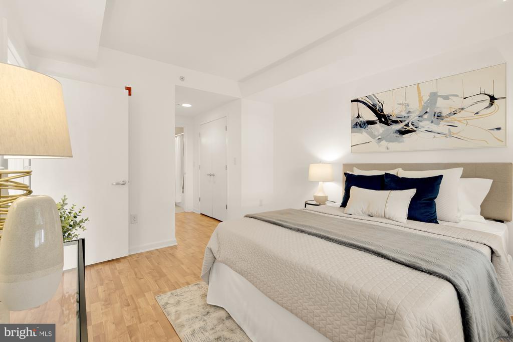350 G St SW #N121