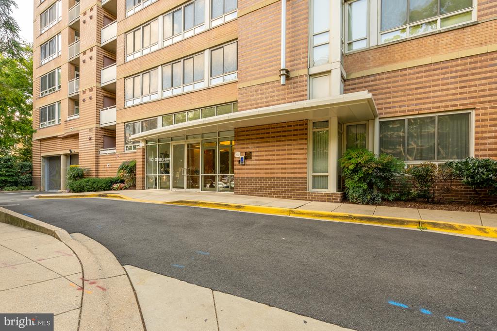 350 G St SW #N121
