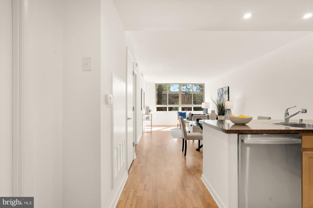 350 G St SW #N121