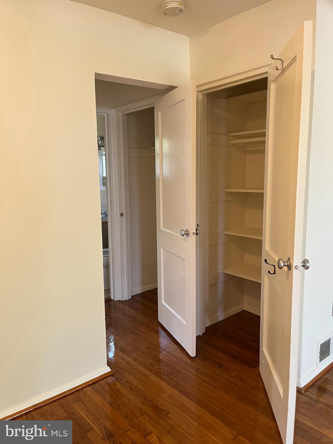 115 Victor St NE