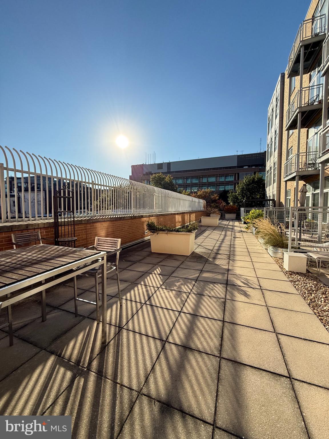 1390 V ST NW #114