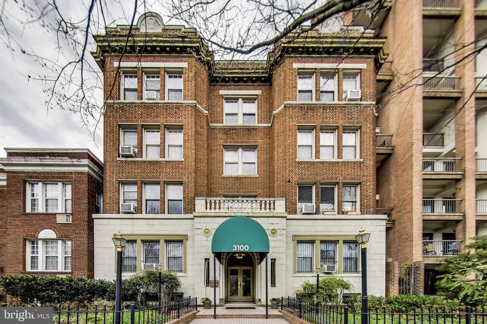 3100 Wisconsin Ave NW #B12