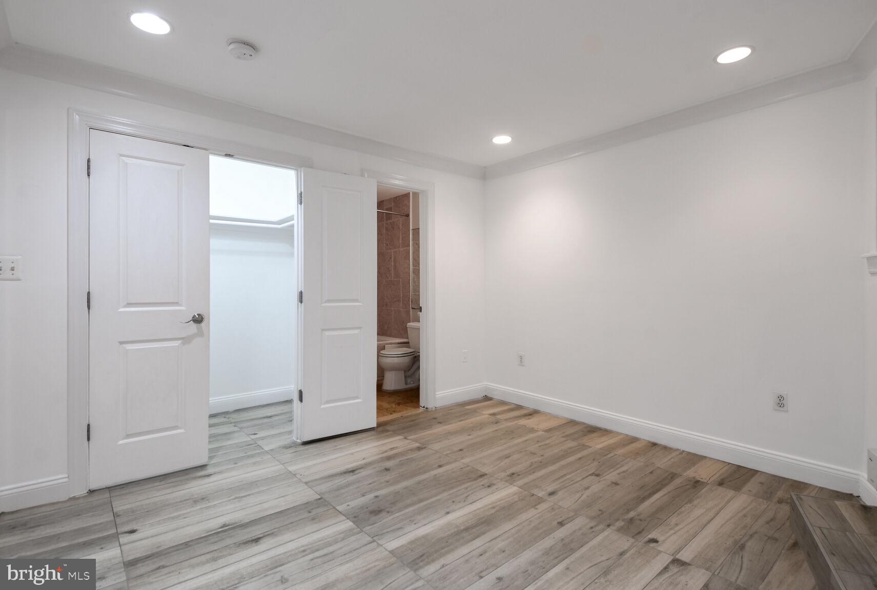 243 FLORIDA AVE NW #1