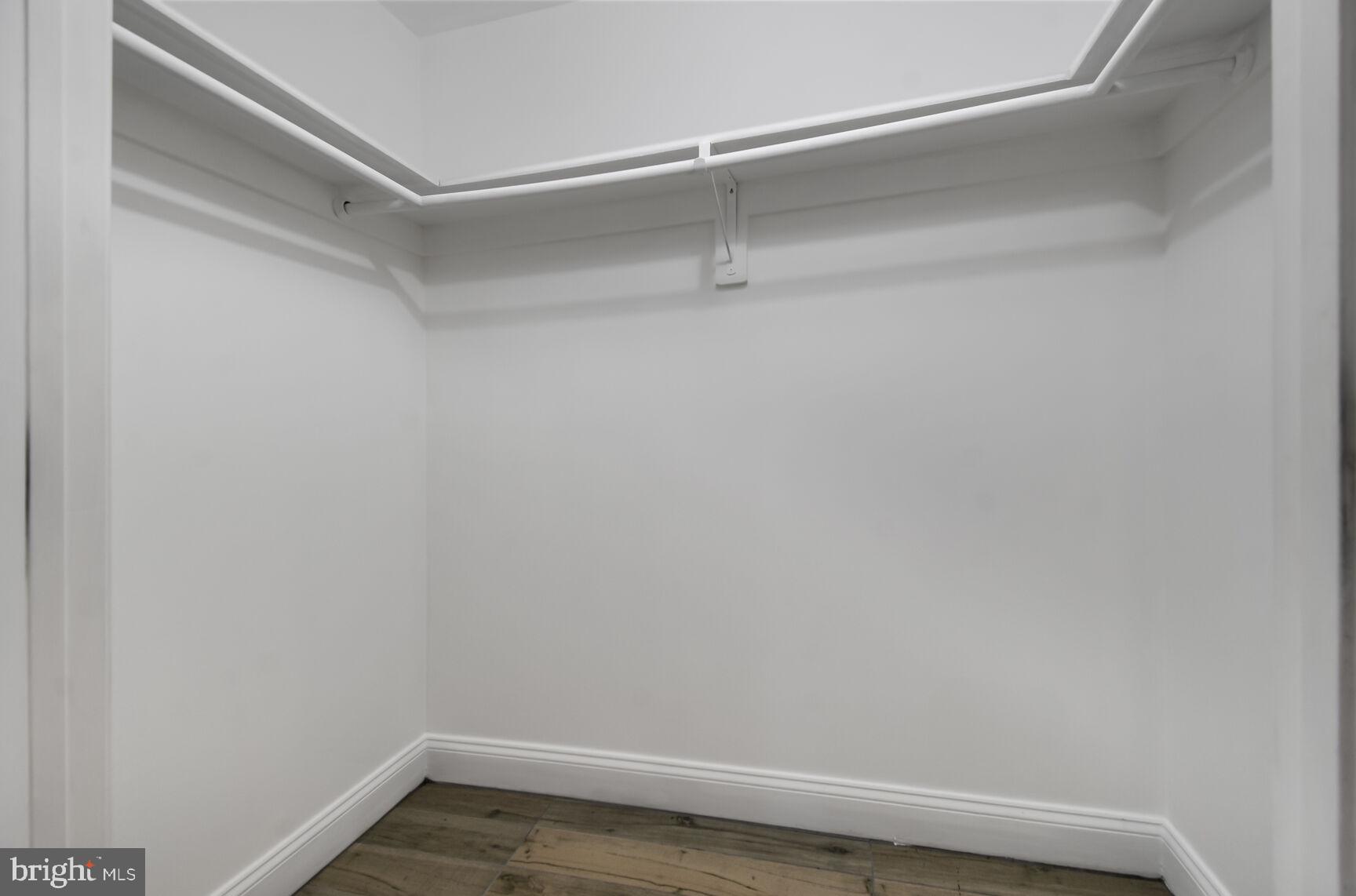 243 FLORIDA AVE NW #1
