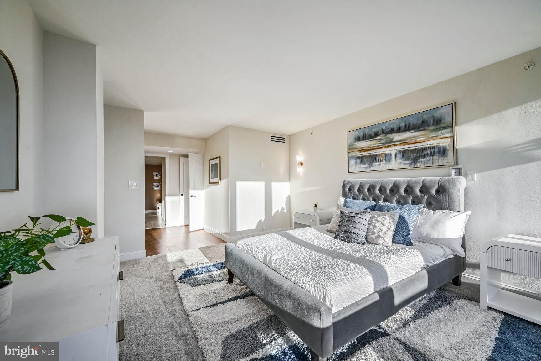 701 Pennsylvania Ave NW #1024