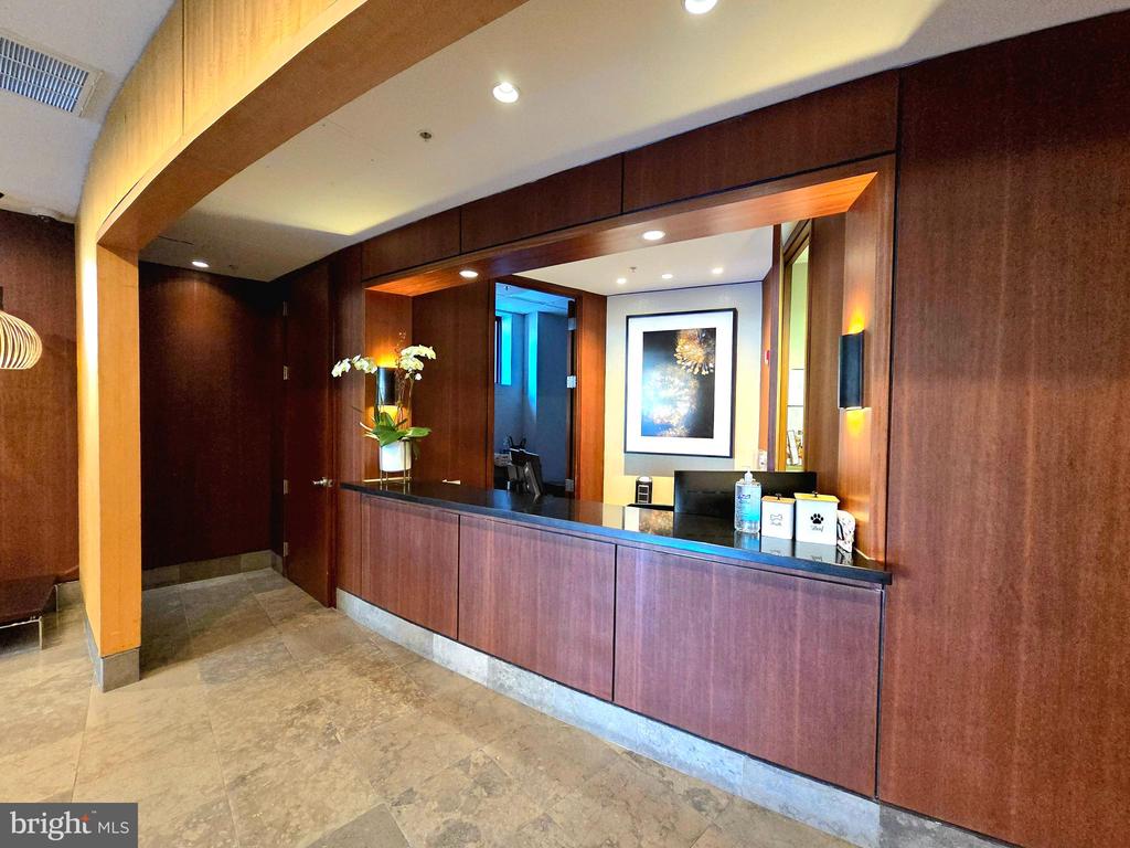 1010 MASSACHUSETTS AVE NW #1105