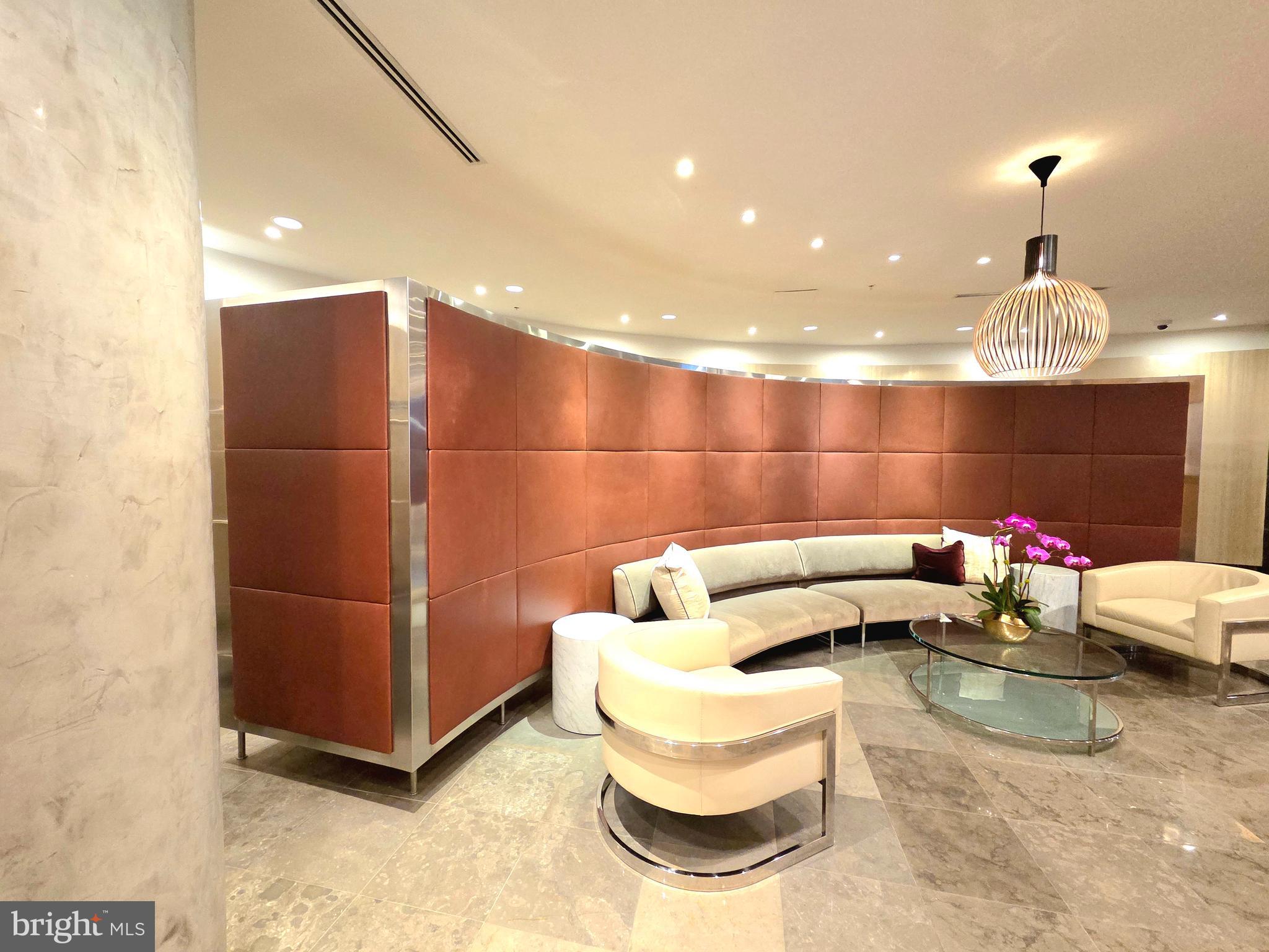 1010 MASSACHUSETTS AVE NW #1105