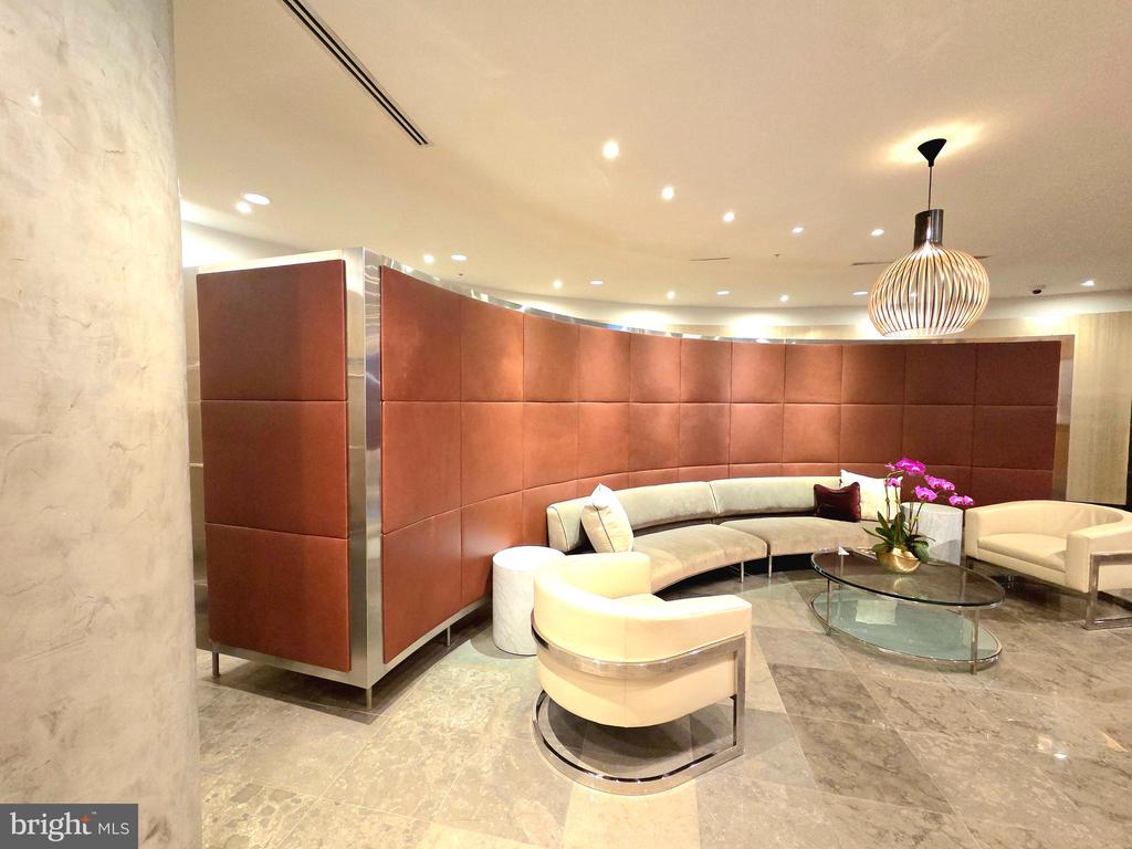 1010 MASSACHUSETTS AVE NW #1105