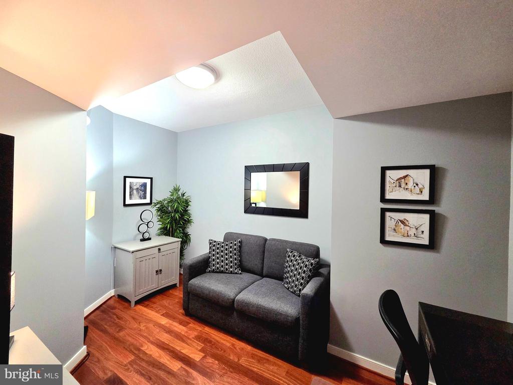 1010 MASSACHUSETTS AVE NW #1105