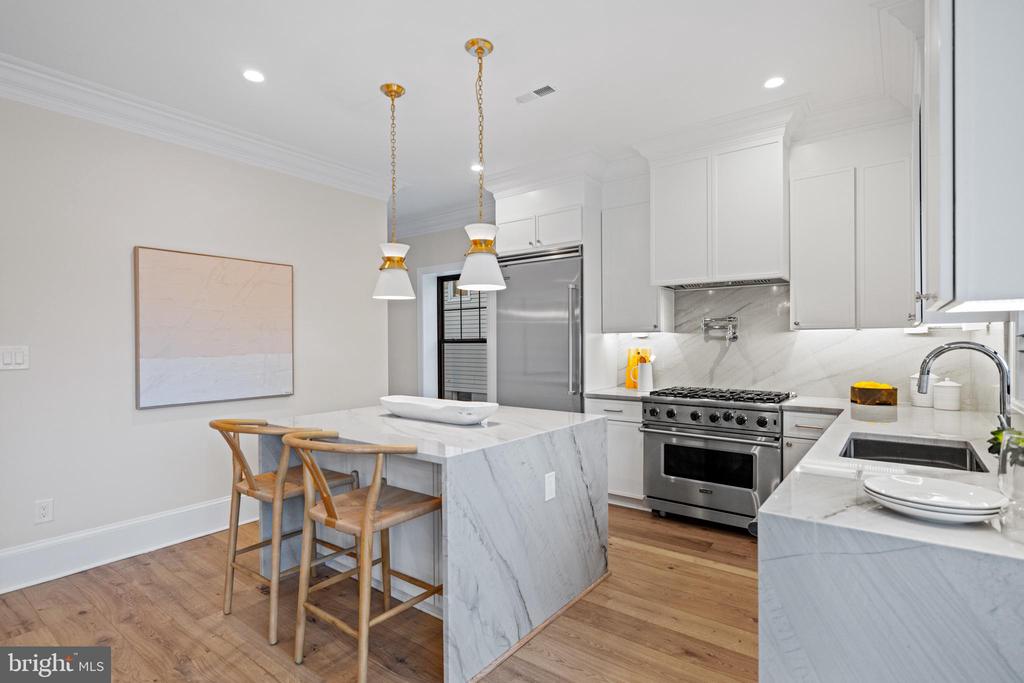 1307 Gallatin St NW