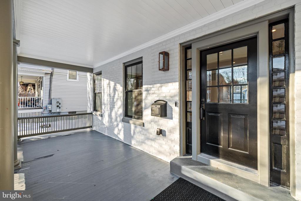 1307 Gallatin St NW