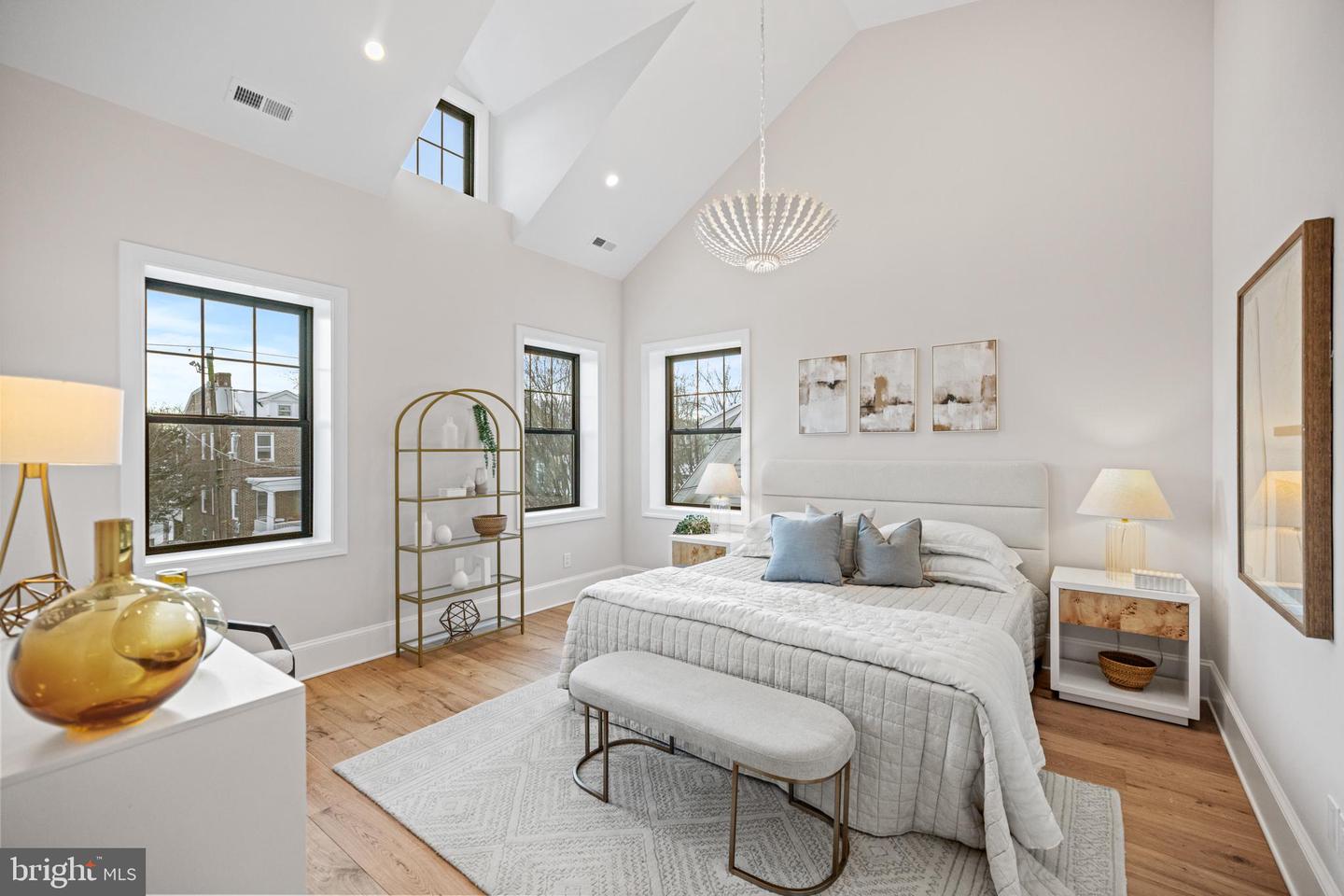1307 Gallatin St NW