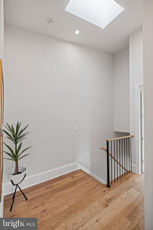 1307 Gallatin St NW