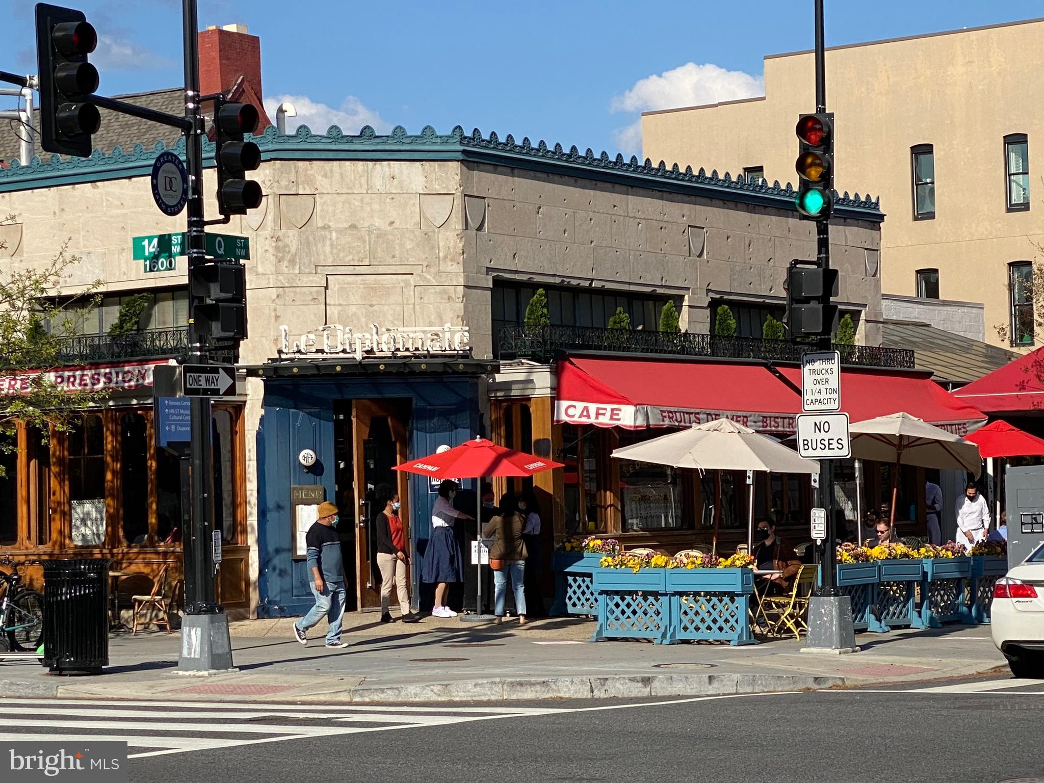 1618 11th St NW #201