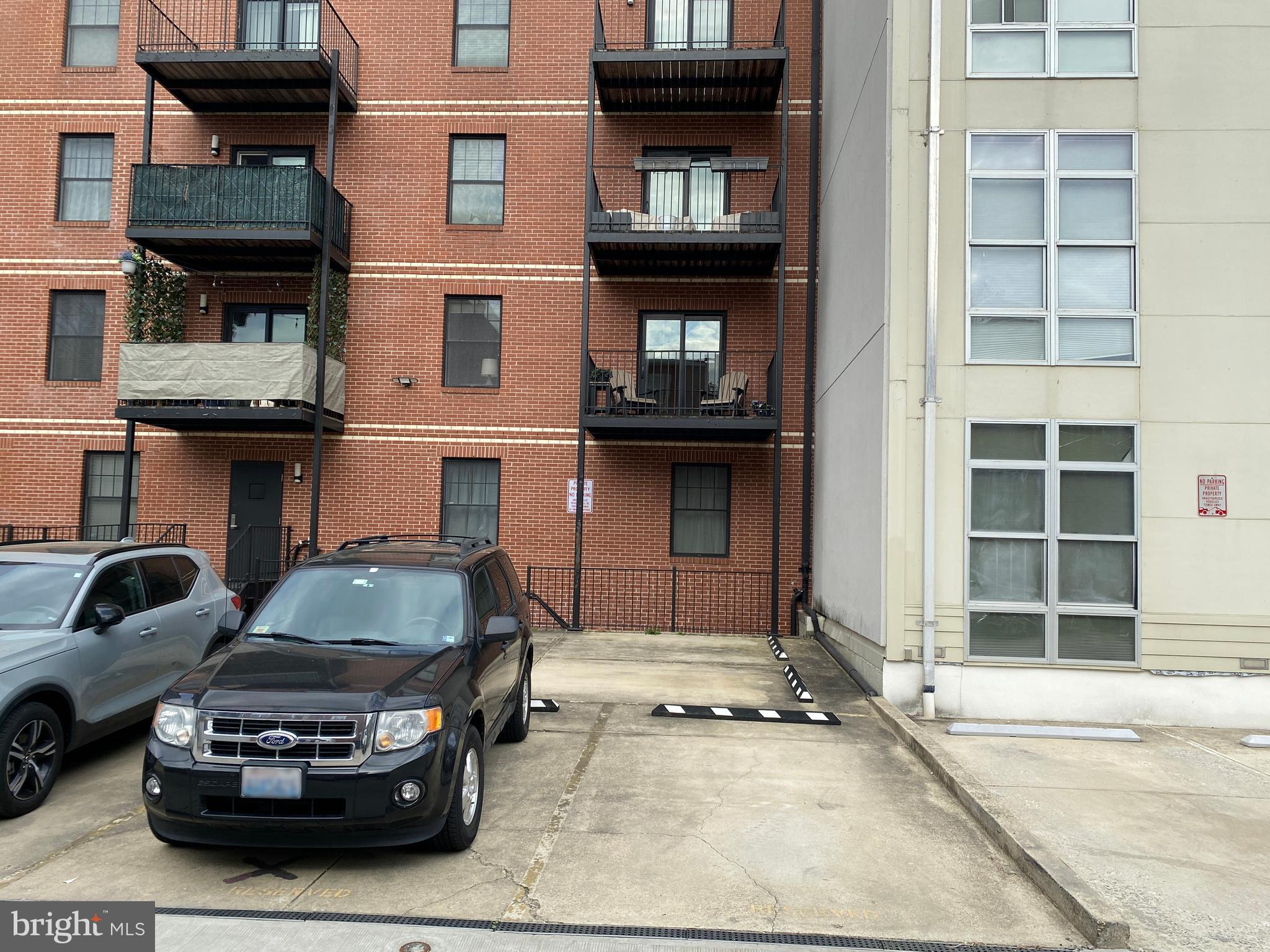 1618 11th St NW #201