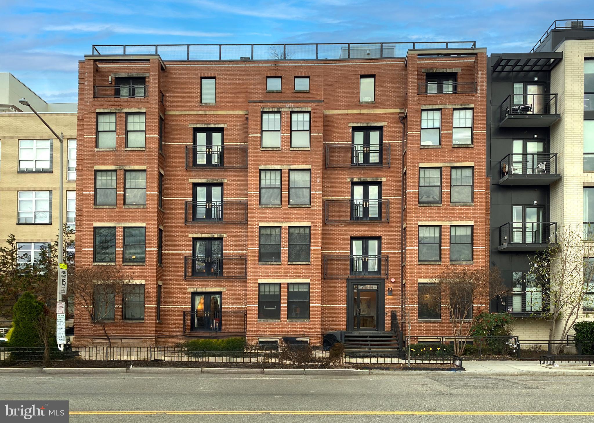 1618 11th St NW #201