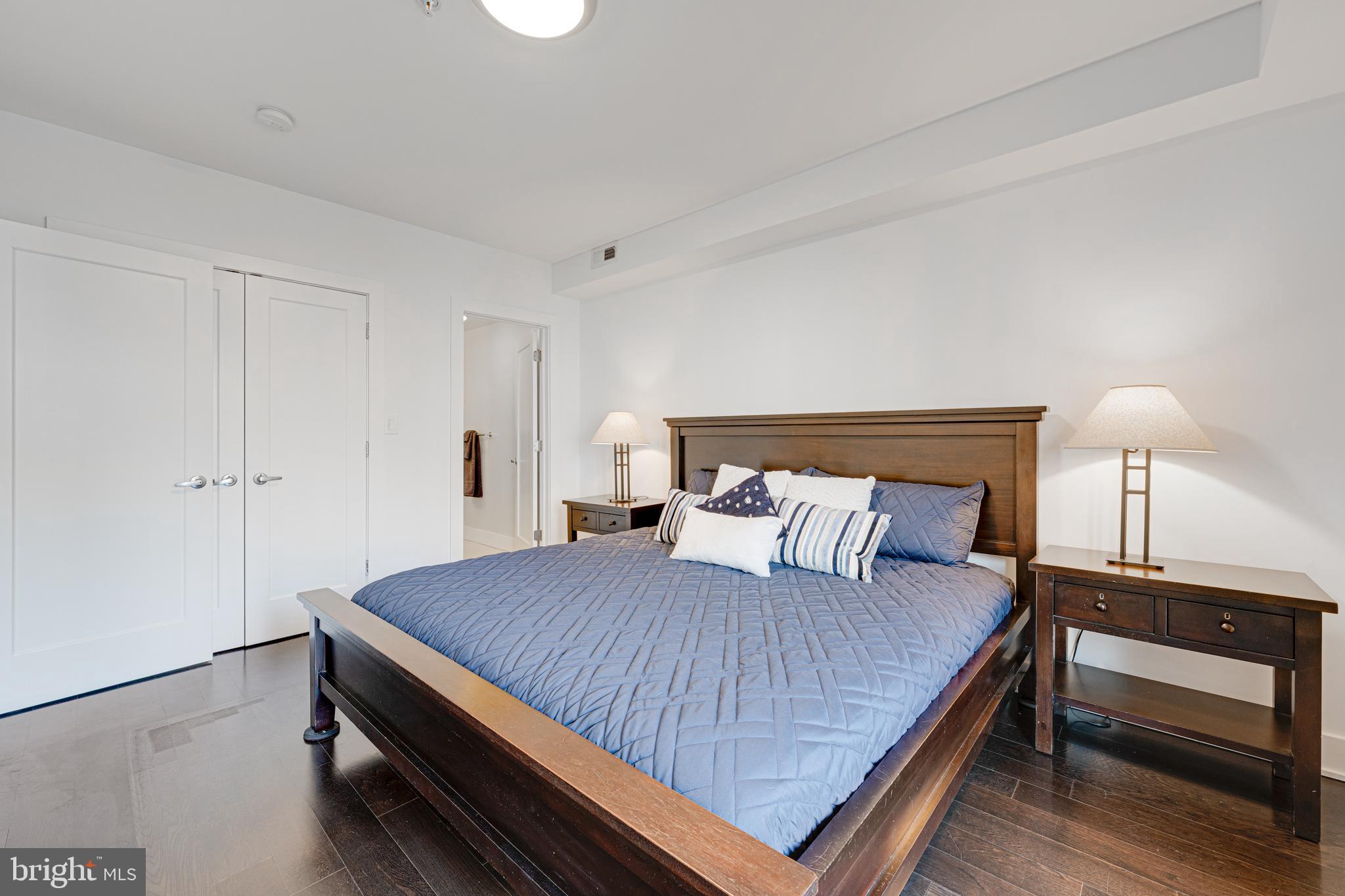 1618 11th St NW #201