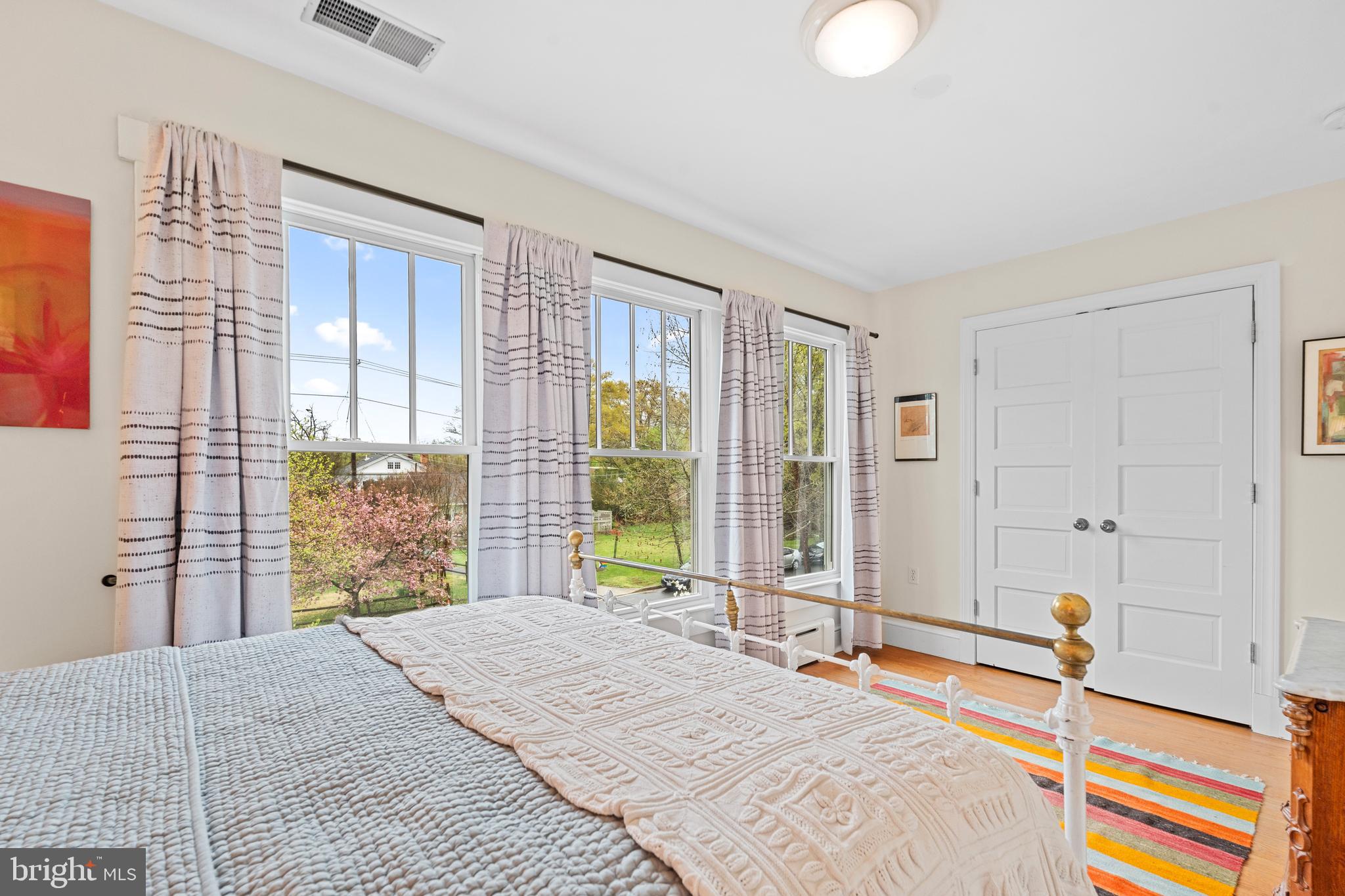 5725 SHERIER PLACE NW