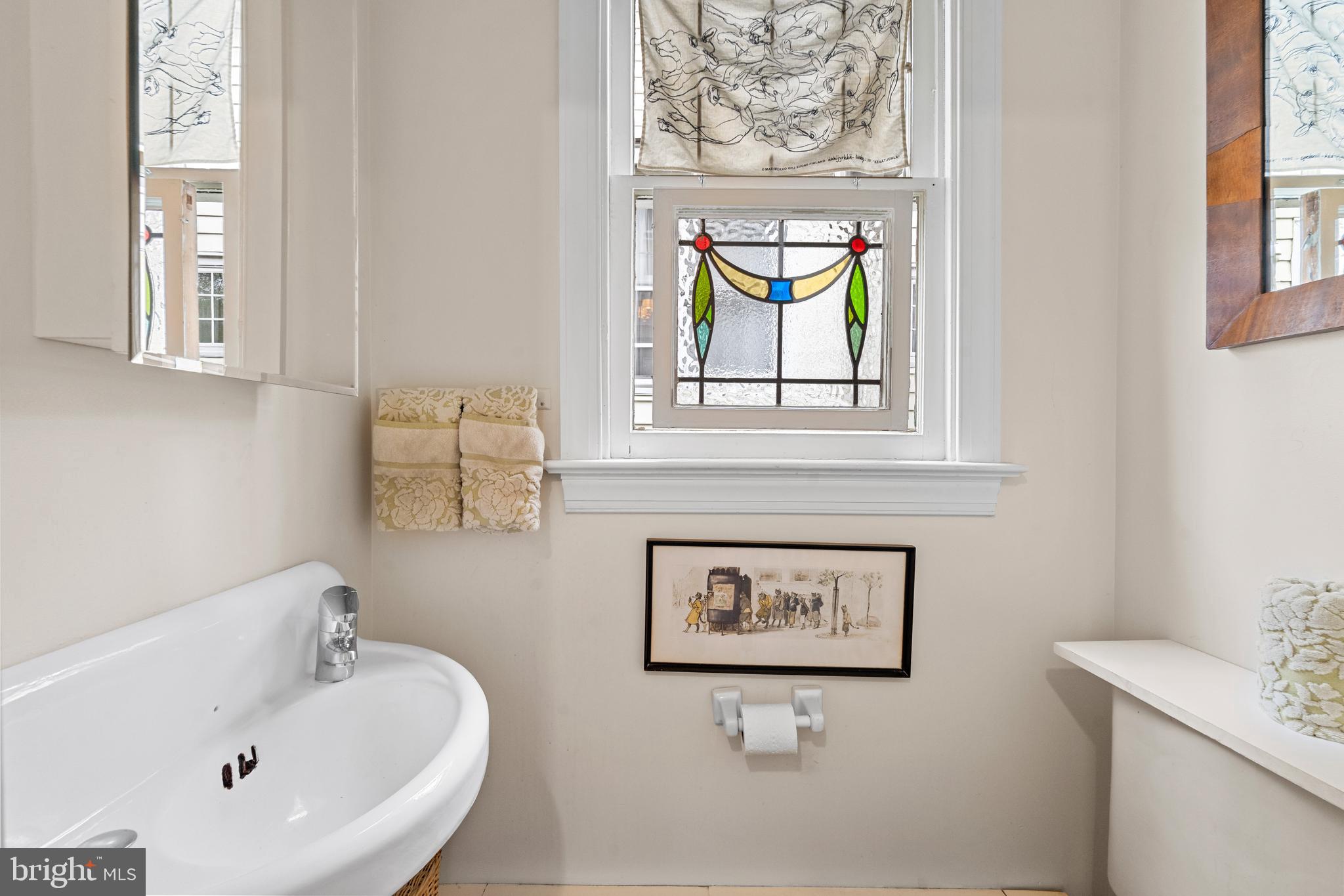 5725 SHERIER PLACE NW