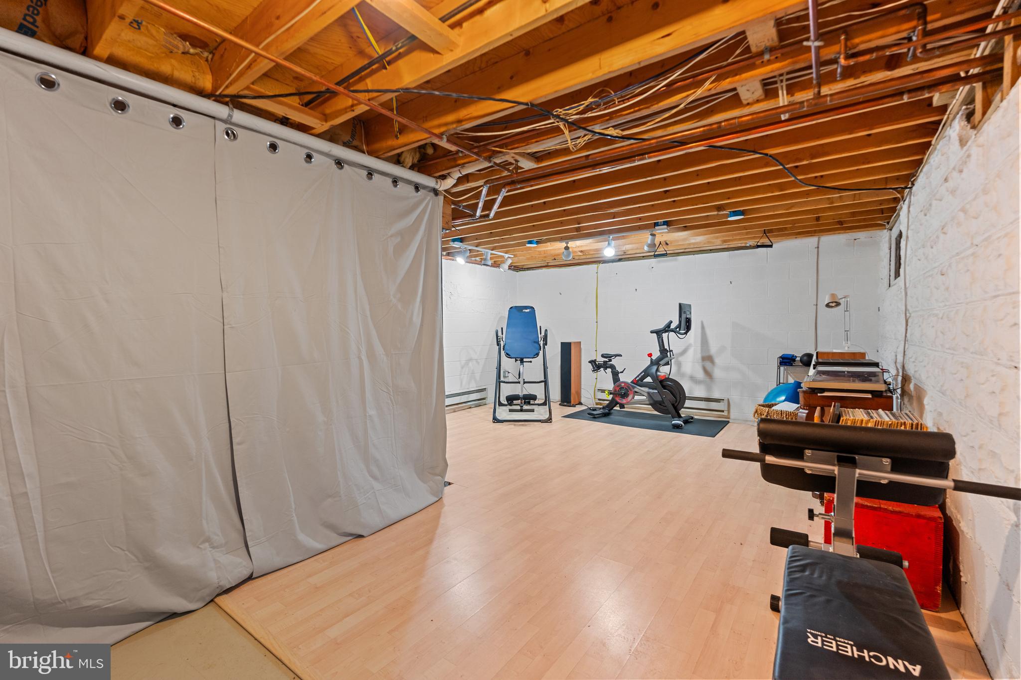 5725 SHERIER PLACE NW