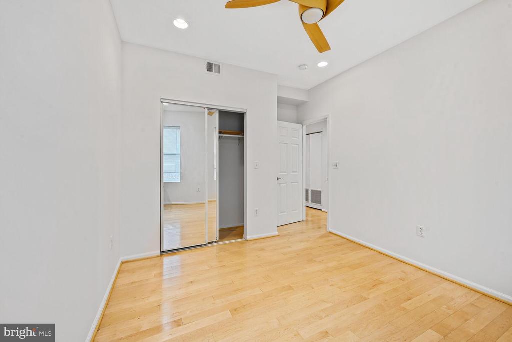 424 Q ST NW #C