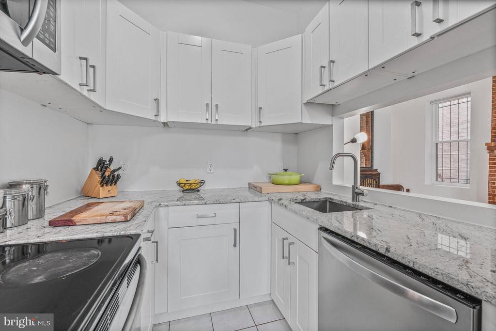 1421 T St NW #5