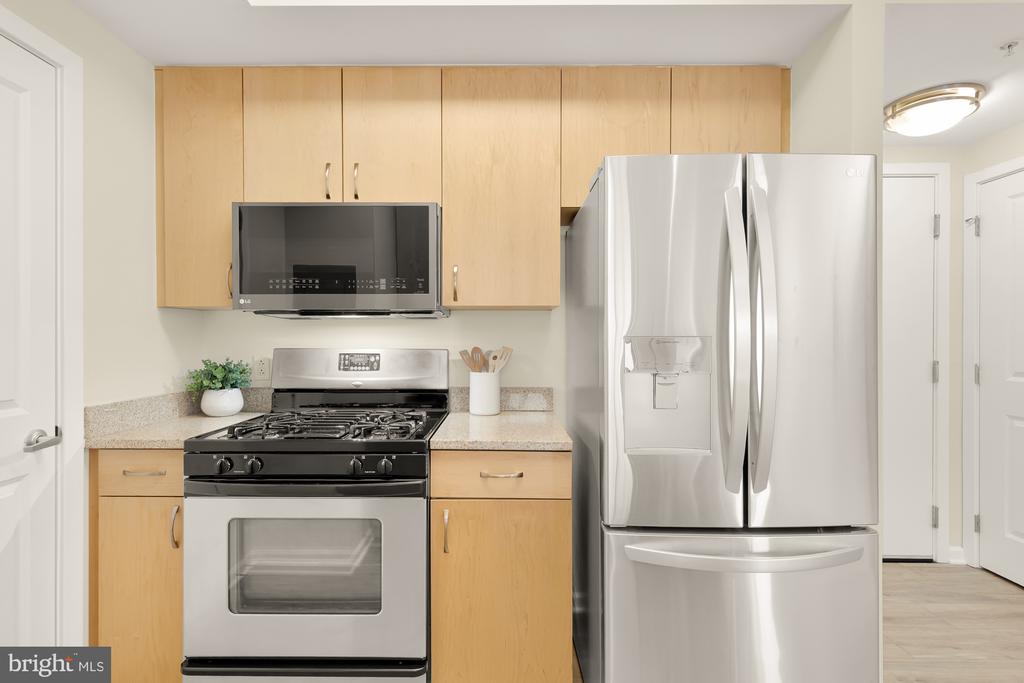440 L ST NW #311