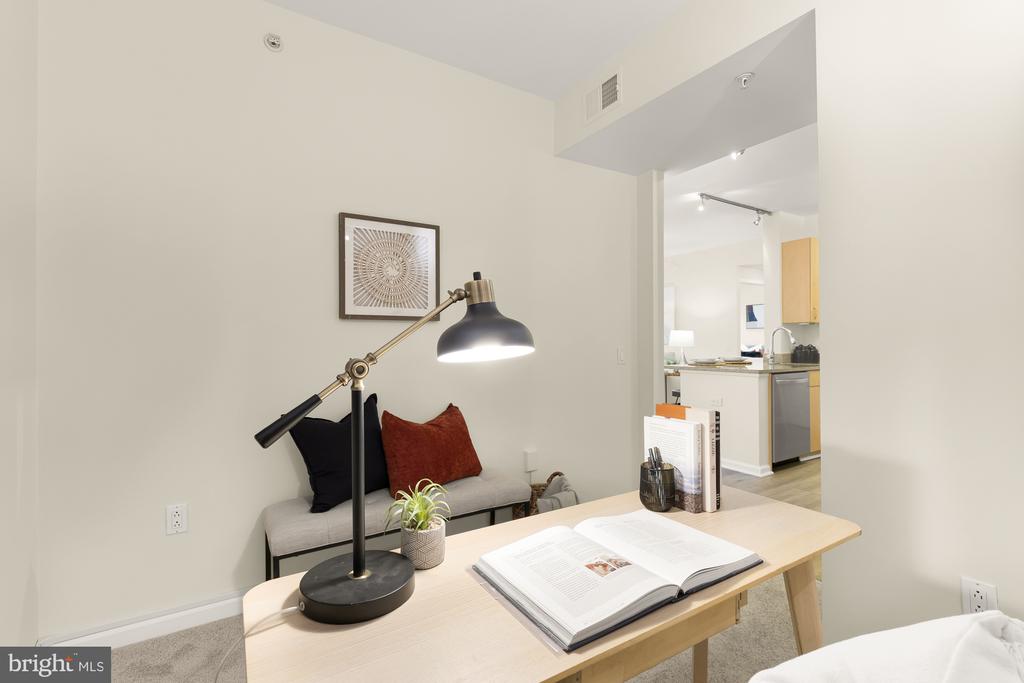 440 L ST NW #311
