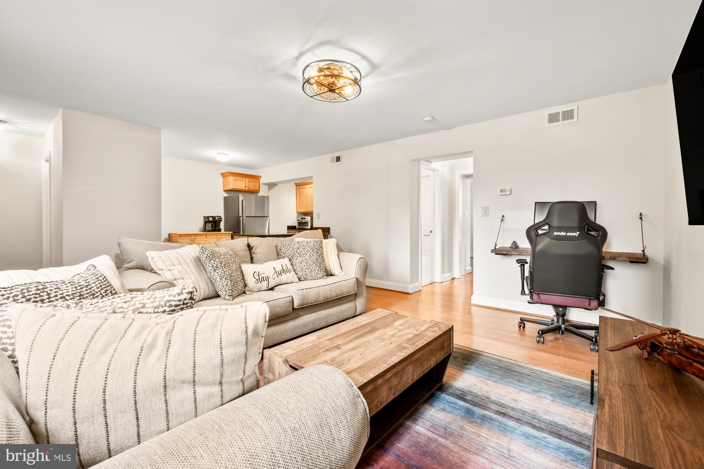 718 Park Rd NW #3