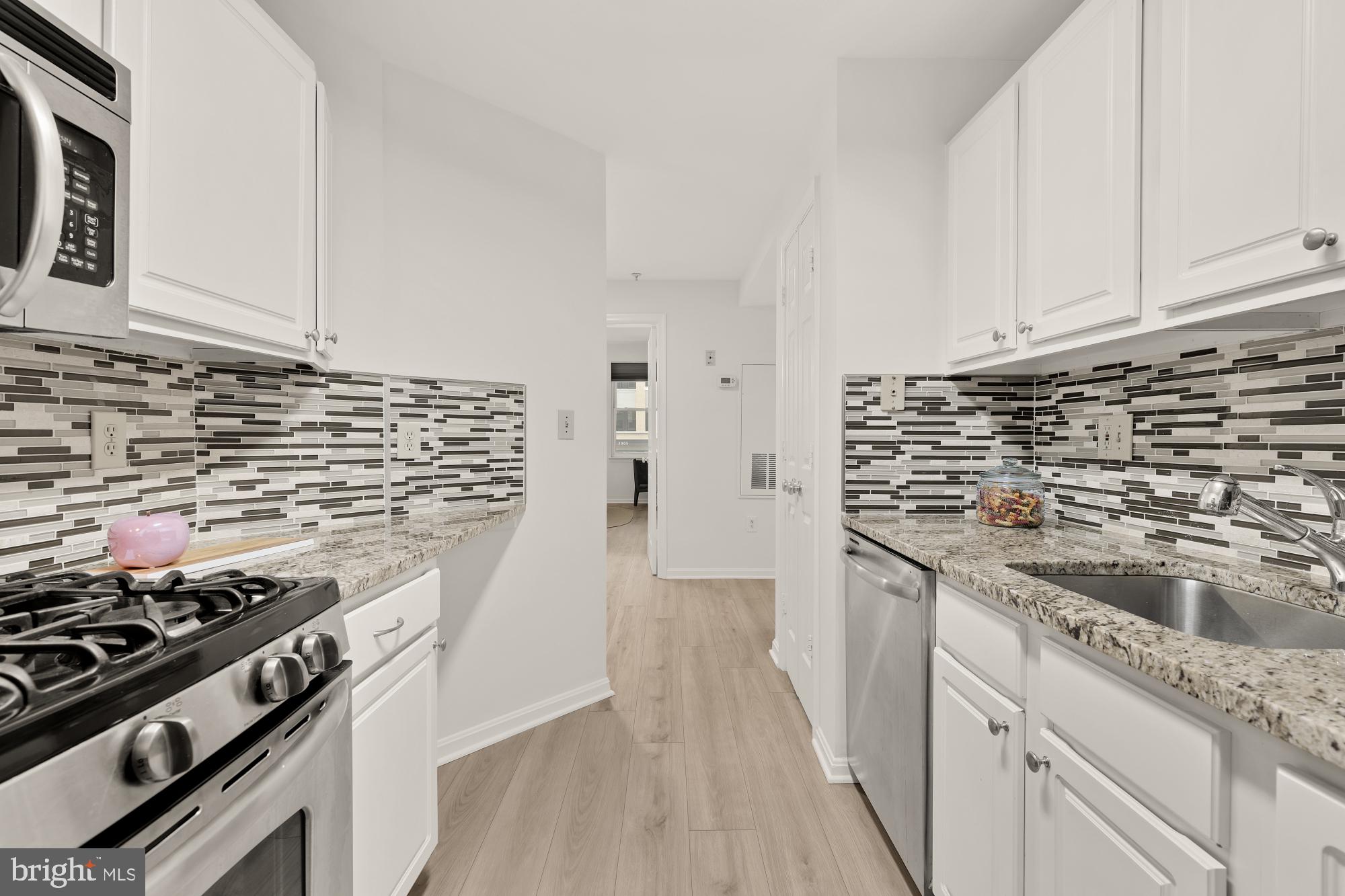 2004 11th St NW #124