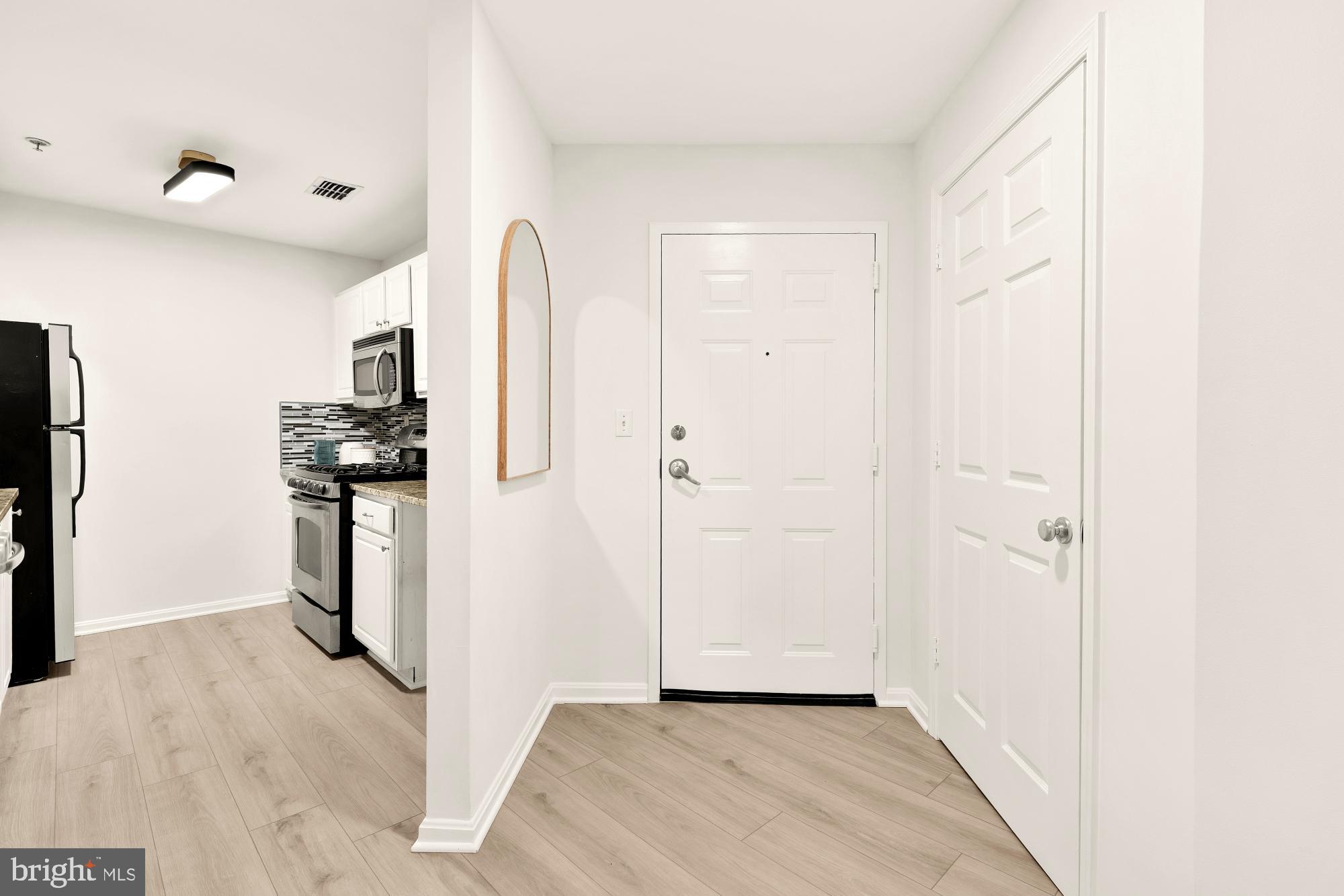 2004 11th St NW #124