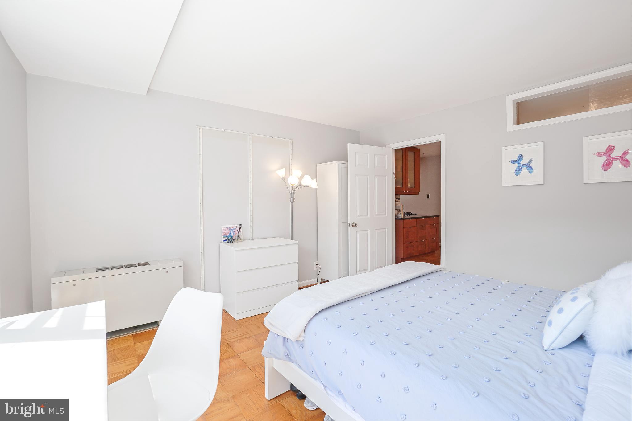 1545 18TH ST NW #215