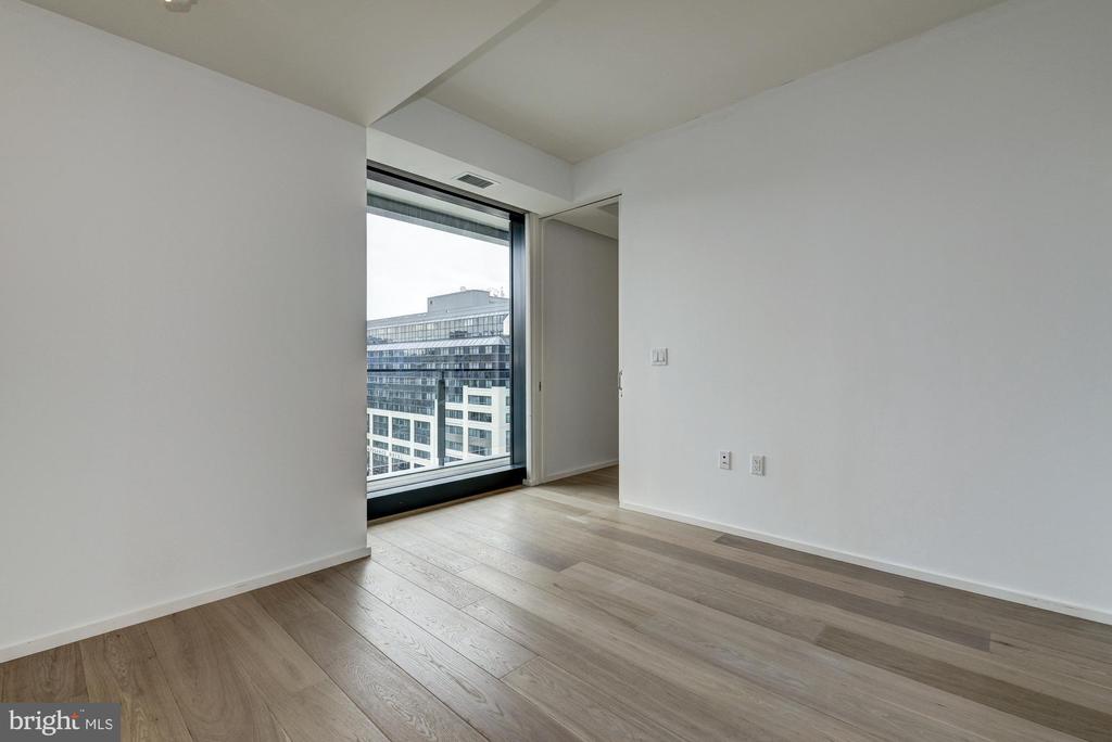 920 I ST NW #1106